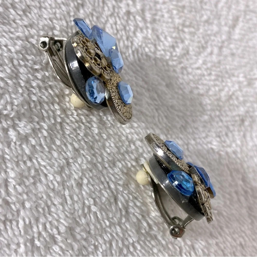 Vintage Blue Silver Clip On earrings - Picture 5 of 7